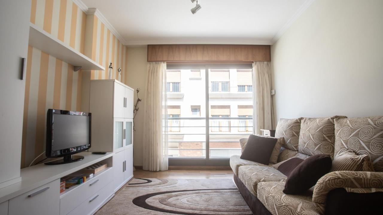 Apartamento En El Centro Con Plaza De Garaje A Guarda Dış mekan fotoğraf